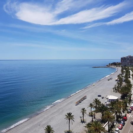 Ático en Almuñecar. Primera línea de playa con vistas espectaculares Esterno foto